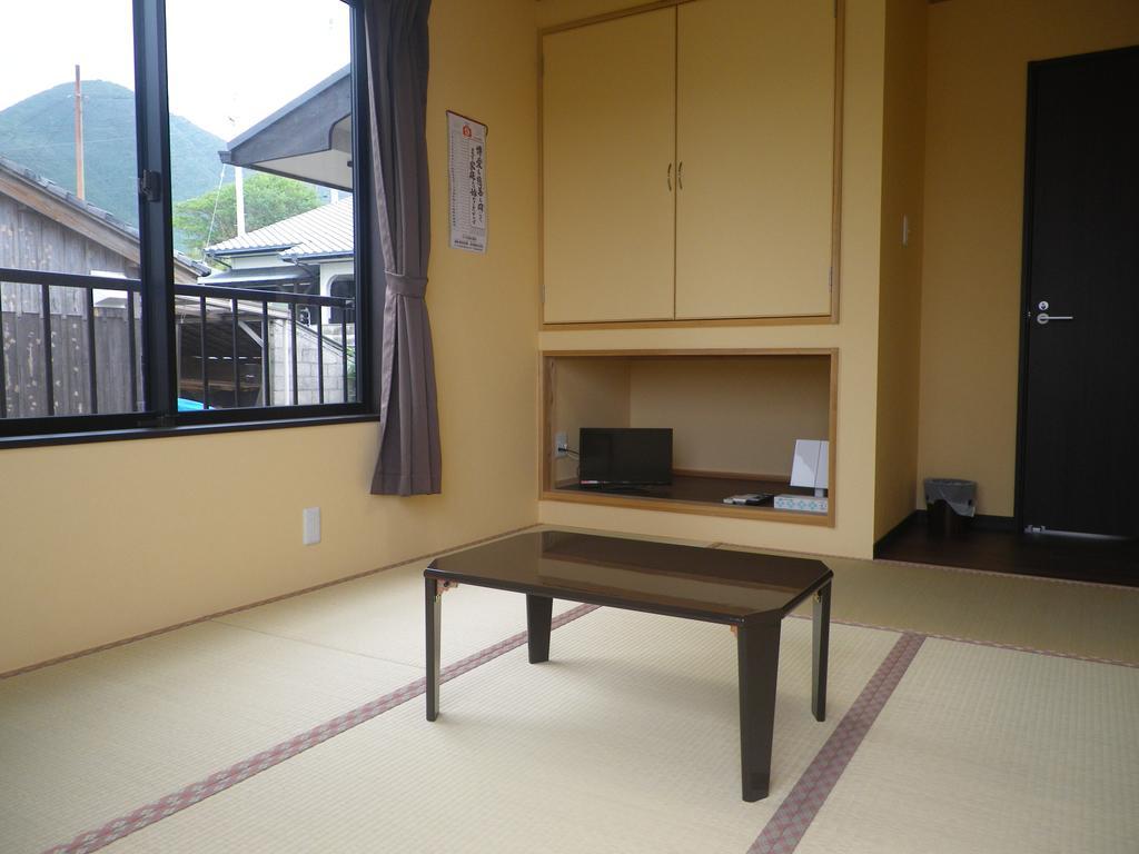 Hotel Minshuku Iwakawa Jakušima Exteriér fotografie